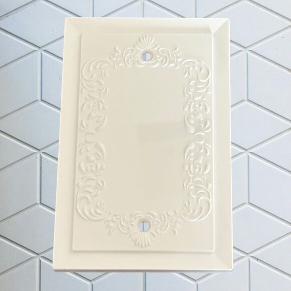 Wall Plate Blank Covers Pack of 10 White Elegant Design - Picture 3 of 5